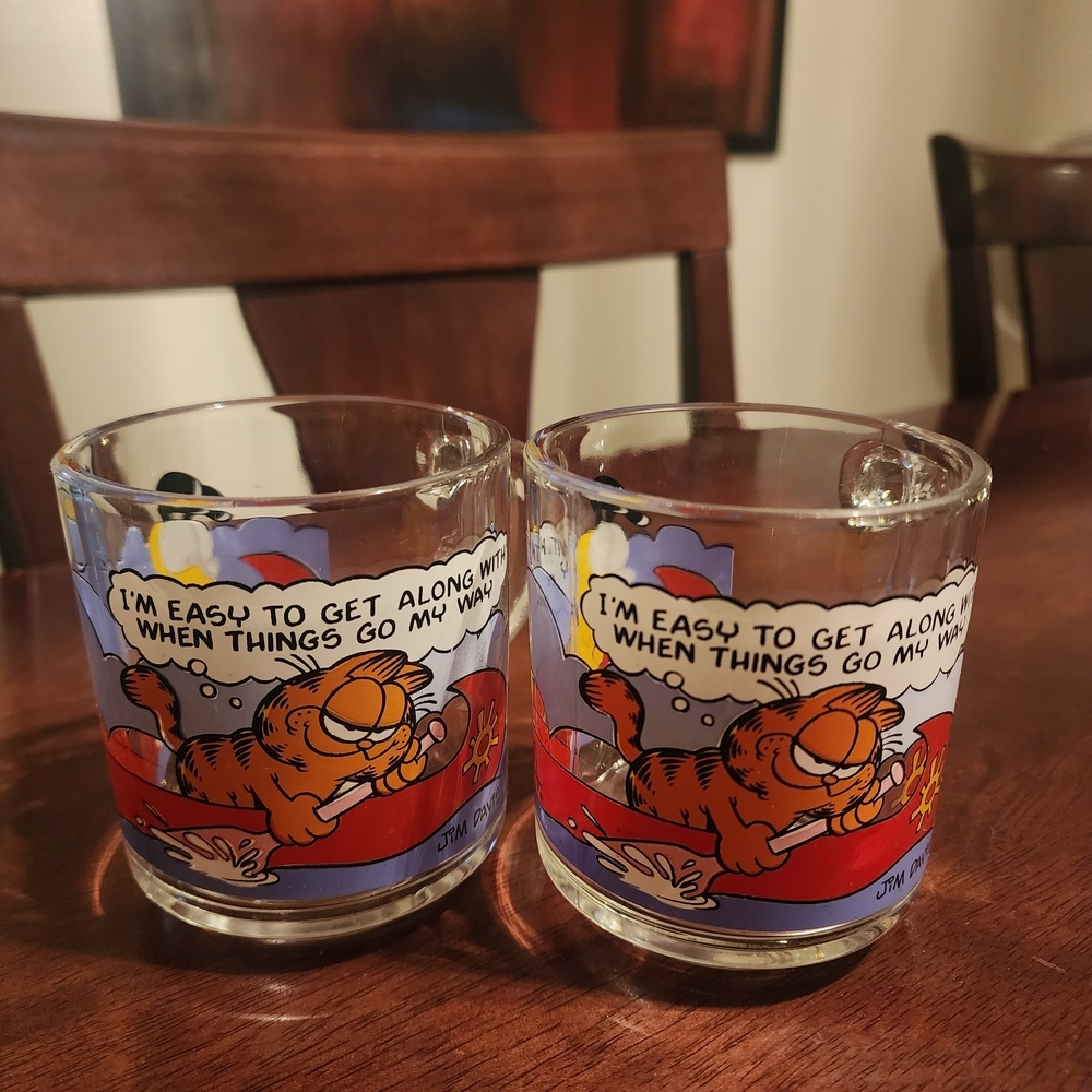 McDonald’s Vintage 1978 Garfield Glass Tumbler Set of 2